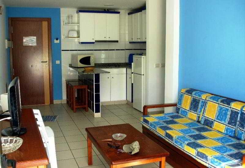 Apartamentos Karina 플라야 델 잉글스 외부 사진
